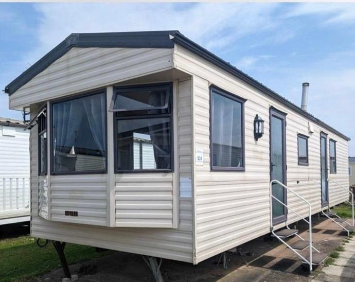 The Winchester Golden Gate Towyn Kinmel Bay Exteriör bild
